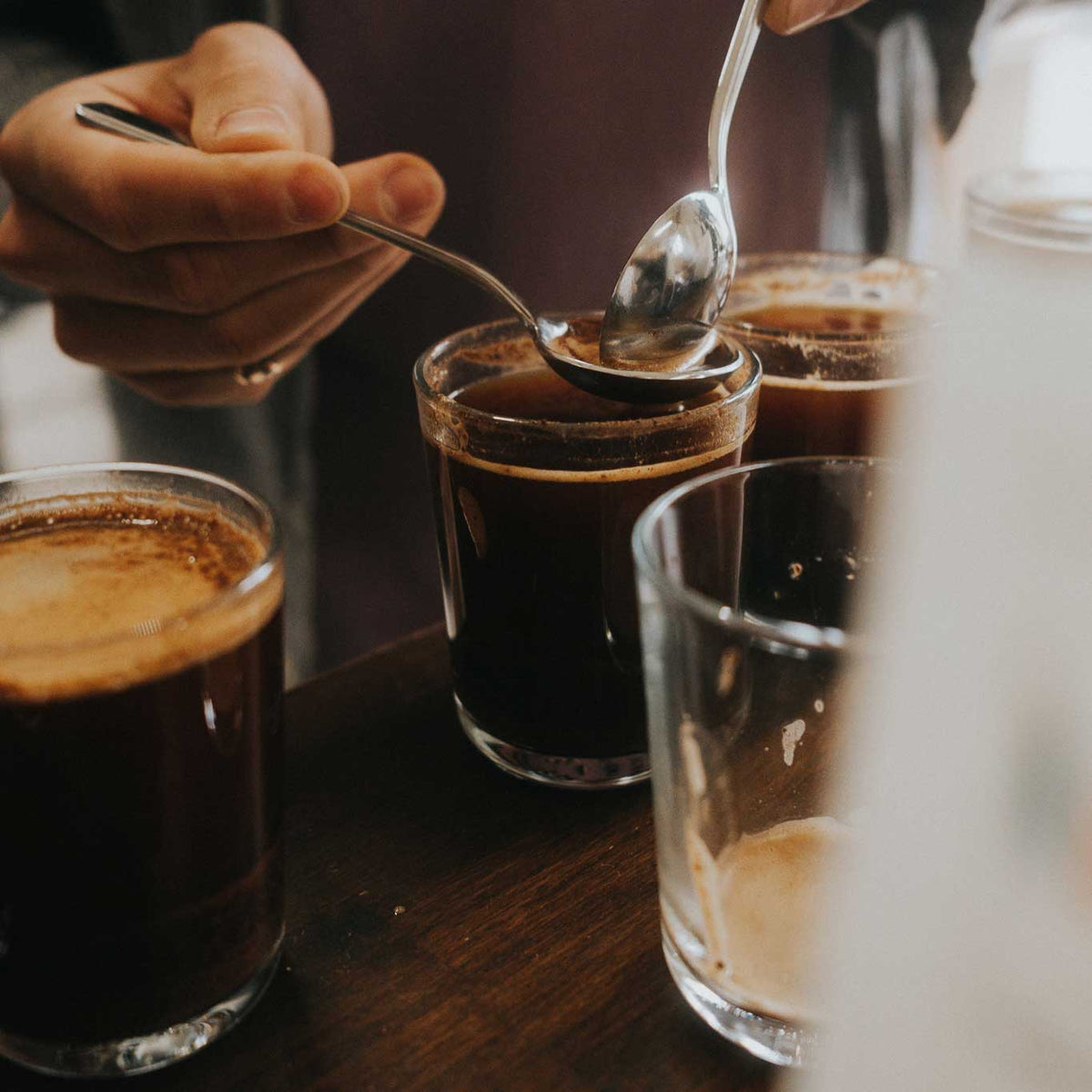 Rösterei-Tour mit professioneller Cupping-Verkostung